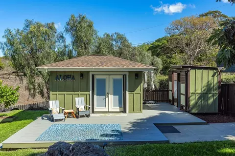 Exterior - 1350 Naalae Rd, Kula, HI 96790 photo 6 of 19