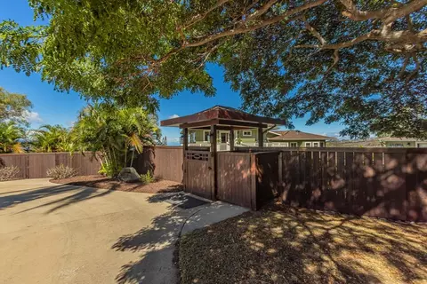 Exterior - 1350 Naalae Rd, Kula, HI 96790 photo 14 of 19