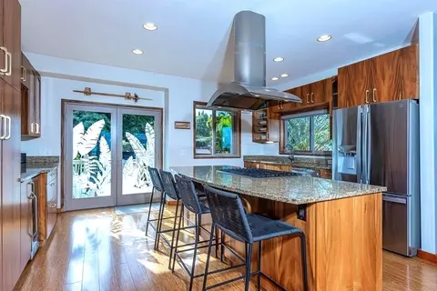 Kitchen - 1350 Naalae Rd, Kula, HI 96790 photo 1 of 4