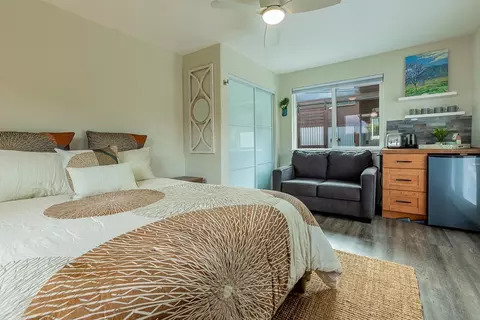 Bedroom - 1350 Naalae Rd, Kula, HI 96790 photo 3 of 3