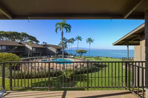3975 Lower Honoapiilani Rd #206, Lahaina, HI 96761