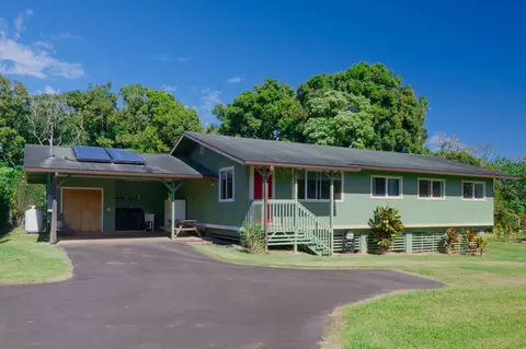 42 Kawai Ola Pl, Hana, HI 96713