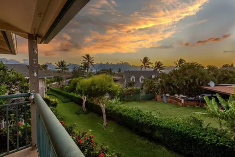 127 Punohu Ln #7-2, Lahaina, HI 96761