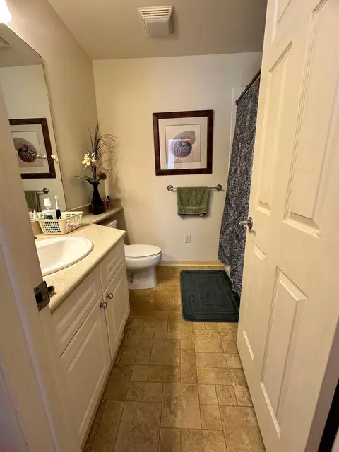 Bath - 17 Molehulehu Loop, Kahului, HI 96732 photo 2 of 2