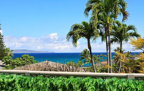 5045 Lower Honoapiilani Rd #2, Lahaina, HI 96761