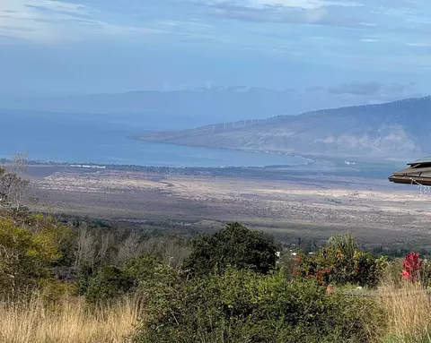 143 Elepaio Pl, Kula, OR 97690