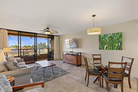 Living - 4242 Lower Honoapiilani Rd #E-601, Lahaina, HI 96761 photo 5 of 5