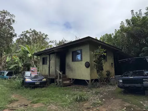 Exterior - 2175 Kauhikoa Rd, Haiku, HI 96708 photo 3 of 3
