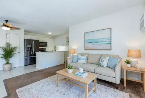 140 Uwapo Rd #55-205, Kihei, HI 96753
