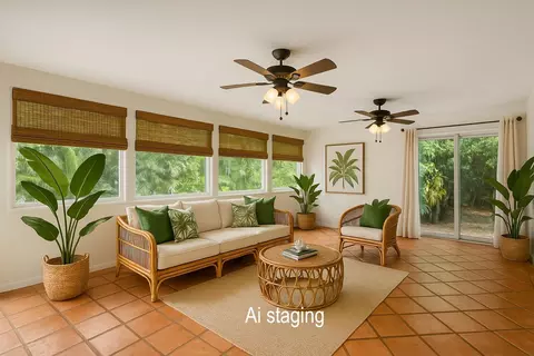 Living - 805 Kuulei St, Haiku, HI 96708 photo 3 of 3