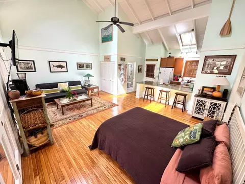 100 Lio Pl #J-3, Maunaloa, HI 96770