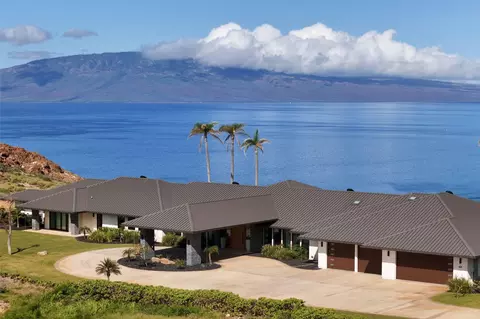426 Wailau Pl, Lahaina, HI 96761