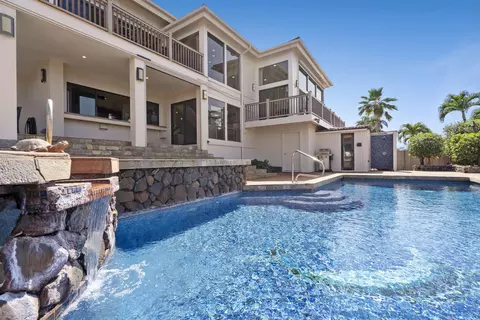 33 Hakui Loop, Lahaina, HI 96761