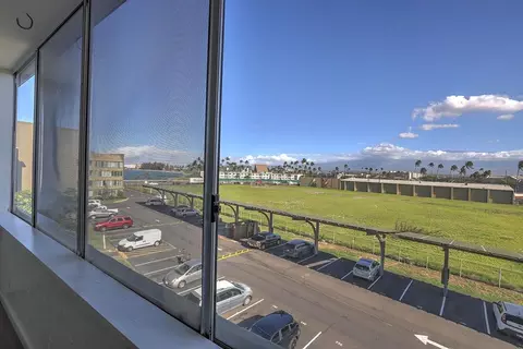 111 Kahului Beach Rd #B404, Kahului, HI 96732