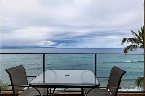 110 Kaanapali Shores Pl #518, Lahaina, HI 96761