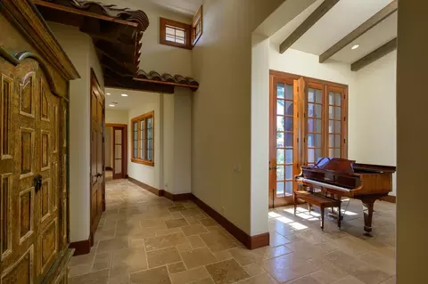 Entry Way - 104 Anapuni Loop, Lahaina, HI 96761 photo 2 of 2