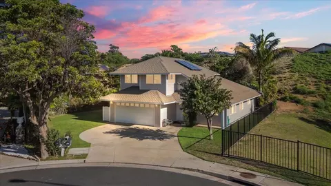 333 Puumakani Pl, Kahului, HI 96732