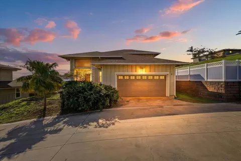 7 Luna Kia Pl, Wailuku, HI 96793