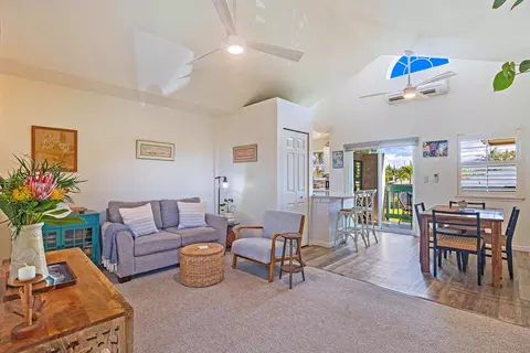 15 Apuhihi Ln #15A, Kihei, HI 96753