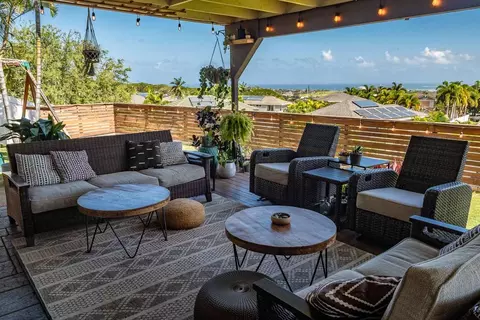 16 Nanakula Pl, Wailuku, HI 96793