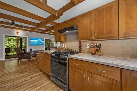 Kitchen - Undisclosed, Haiku, HI 96708 photo 2 of 4