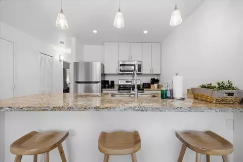 1299 Uluniu Rd #201B, Kihei, HI 96753