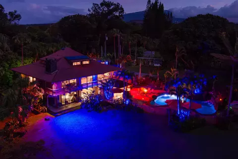 Exterior - 1780 Kauhikoa Rd, Haiku, HI 96708 photo 18 of 21