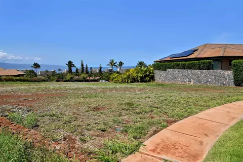 104 Lolii Pl #LOT 33, Lahaina, HI 96761