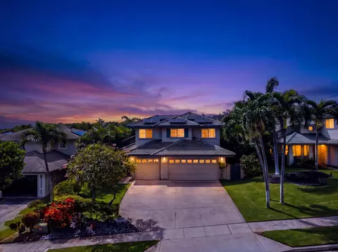 11 Meleana Pl, Kahului, HI 96732