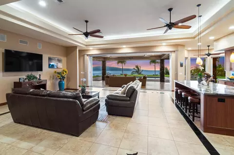 83 Lau Niu Way # A, Lahaina, HI 96761