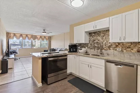 111 Kahului Beach Rd #A203, Kahului, HI 96732