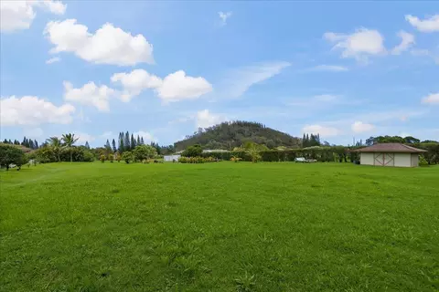 Exterior - 50 Uakoko Pl, Haiku, HI 96708 photo 7 of 8