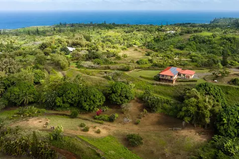 33 Hoolawa Rd, Haiku, HI 96708 photo 2
