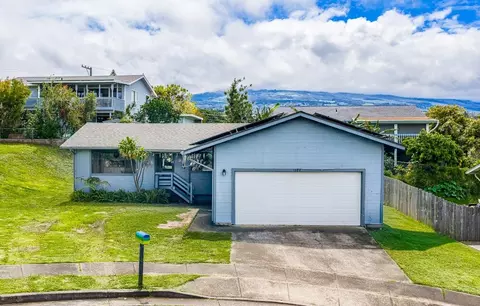1088 Mamalu Pl, Makawao, HI 96768