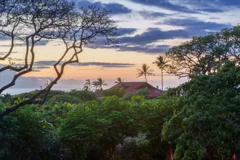 209 Holokahiki Ln #103, Kihei, HI 96753
