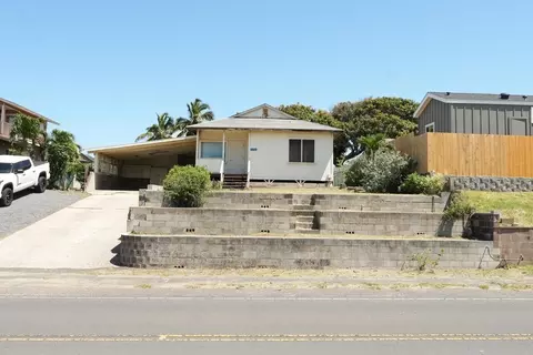 279 Ohaa St, Kahului, HI 96732