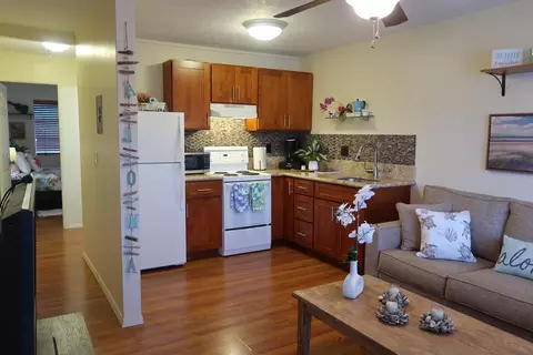 85 Walaka St #106, Kihei, HI 96753