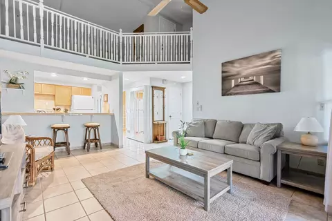 679 S Kihei Rd #C204, Kihei, HI 96753