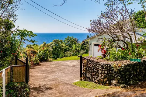 46142 Hana Hwy Hwy, Hana, HI 96713
