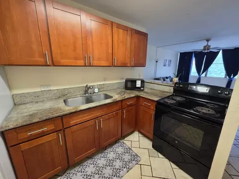 111 Kahului Beach Rd #C305, Kahului, HI 96732