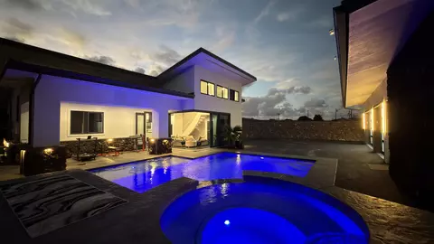 371 Lono Ave, Kahului, HI 96732