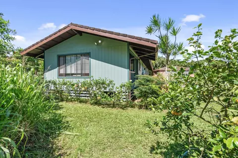 Exterior - 145 S Holokai Rd, Haiku, HI 96708 photo 10 of 15