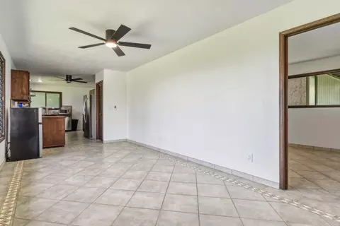 Living - 145 S Holokai Rd, Haiku, HI 96708 photo 6 of 8