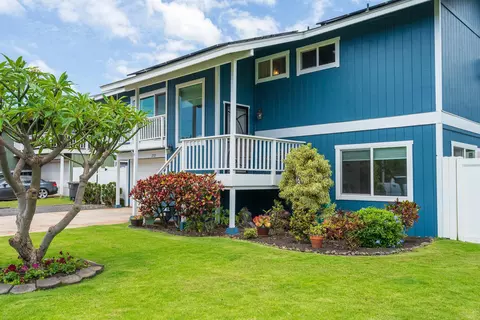 2727 Puu Hoolai St, Kihei, HI 96753