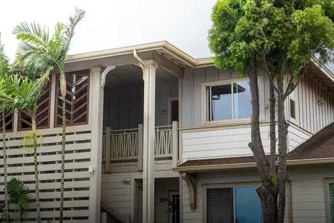 217 Hooulu Ln #1306, Wailuku, HI 96793
