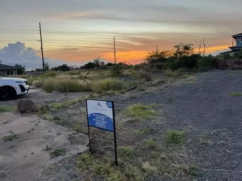 367 Lahainaluna Rd, Lahaina, HI 96761