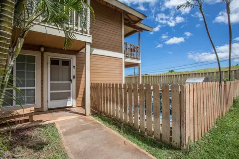 140 Uwapo Rd #4-102, Kihei, HI 96753