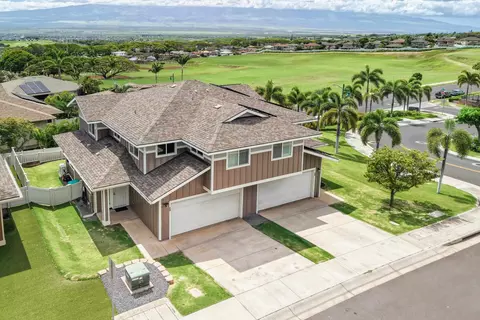 22 Kakawahie St #83, Wailuku, HI 96793