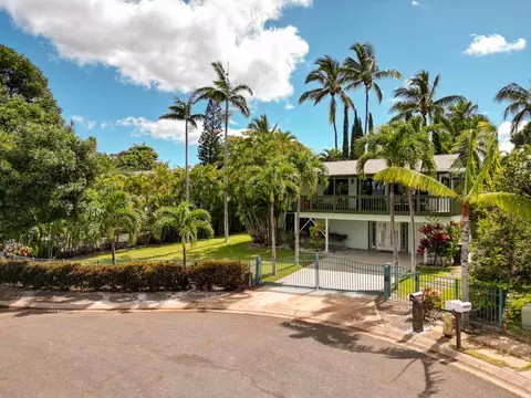 2627 Lioholo Pl, Kihei, HI 96753