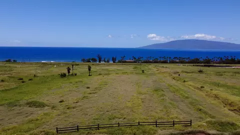 2020 Waianukole Pl #1, Lahaina, HI 96761